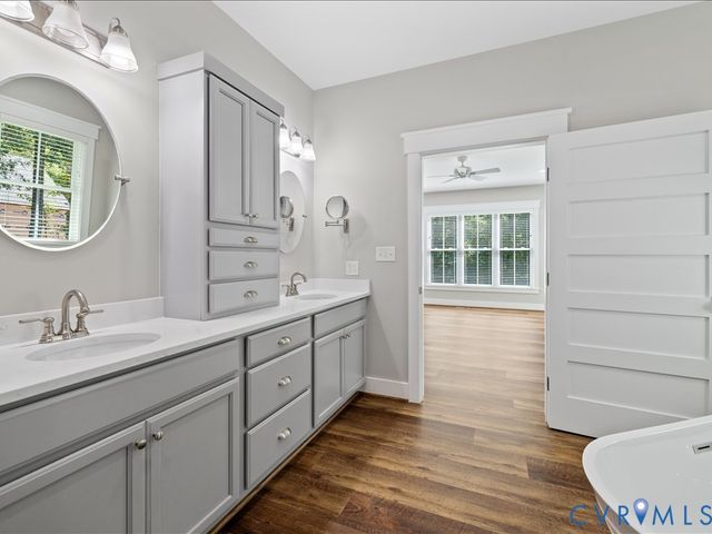 3669 Old River Trl, Powhatan, VA 23139