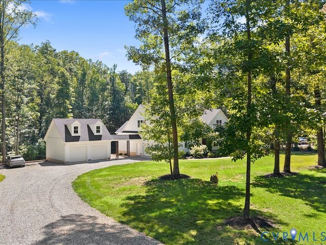 3669 Old River Trl, Powhatan, VA 23139