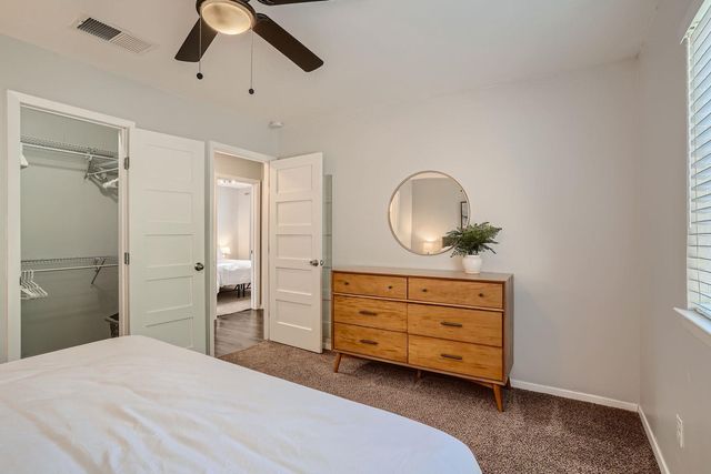 2007 Pipers Field DR A, Austin, TX 78758