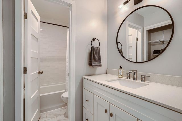 2007 Pipers Field DR A, Austin, TX 78758