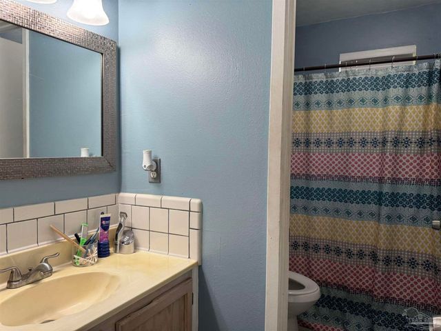 6535 Kennington Cir, Milton, FL 32570