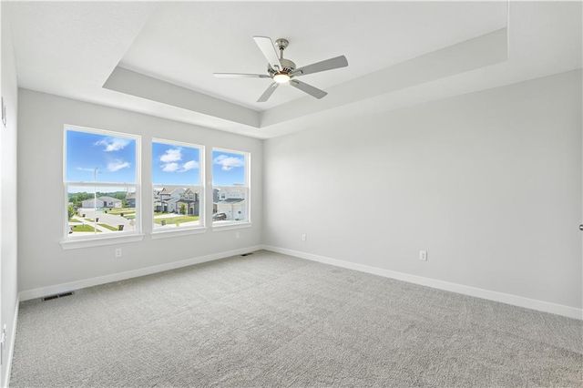 1929 SW Hightown Drive, Lee's Summit, MO 64082