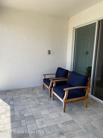 8231 Laguna Circle, Micco, FL 32976