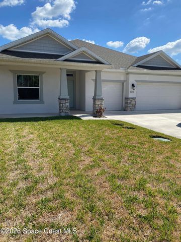 8231 Laguna Circle, Micco, FL 32976