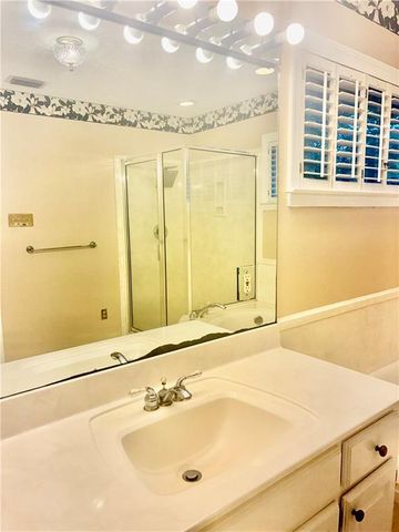 7221 Lakewood Road, Mobile, AL 36695