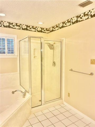 7221 Lakewood Road, Mobile, AL 36695