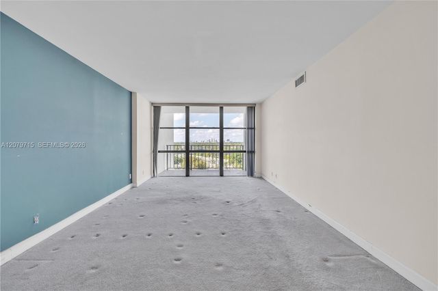 1000 Parkview Drive 925, Hallandale Beach, FL 33009