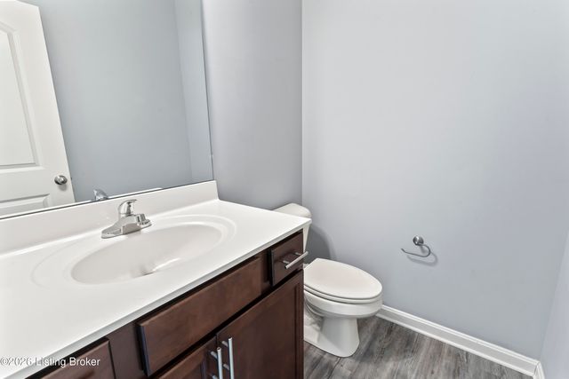 7909 Cascade Falls Cove, Louisville, KY 40229