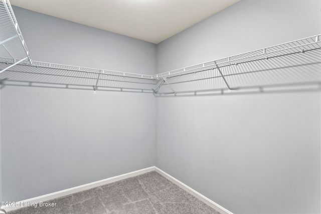 7909 Cascade Falls Cove, Louisville, KY 40229