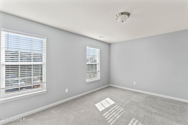 7909 Cascade Falls Cove, Louisville, KY 40229