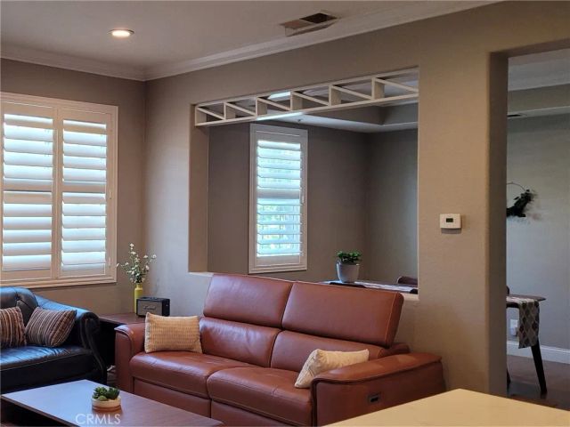 18 Idyllwild 13, Irvine, CA 92602