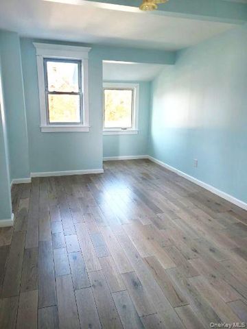 75 St John's Place, New Rochelle, NY 10801