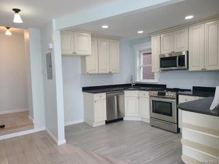 75 St John's Place, New Rochelle, NY 10801