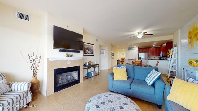 601 N Miramar Avenue 110, Indialantic, FL 32903
