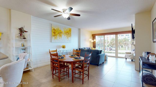 601 N Miramar Avenue 110, Indialantic, FL 32903