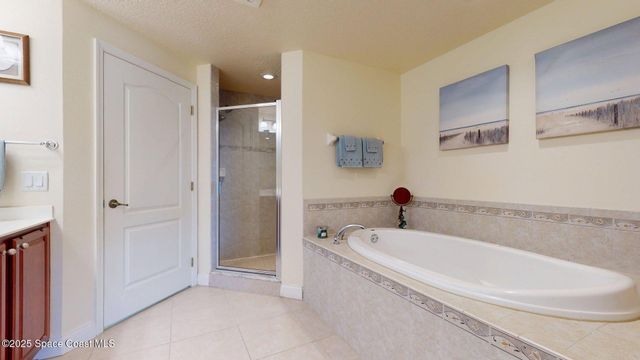 601 N Miramar Avenue 110, Indialantic, FL 32903