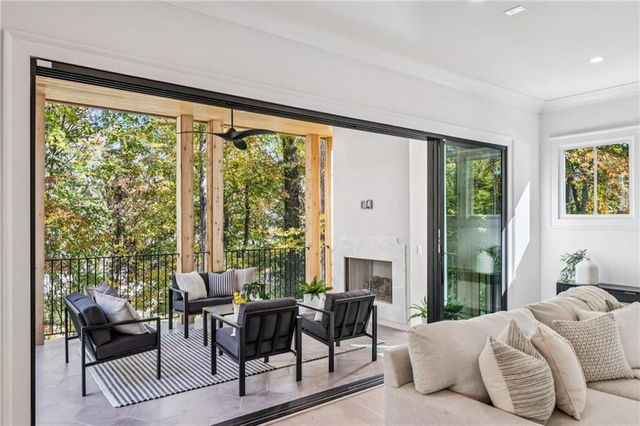 654 Elkmont NE Drive, Atlanta, GA 30306