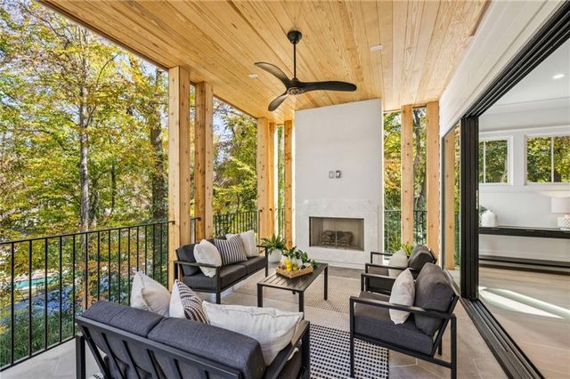 654 Elkmont NE Drive, Atlanta, GA 30306