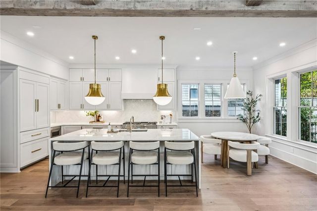 654 Elkmont NE Drive, Atlanta, GA 30306