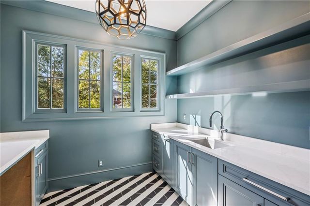 654 Elkmont NE Drive, Atlanta, GA 30306