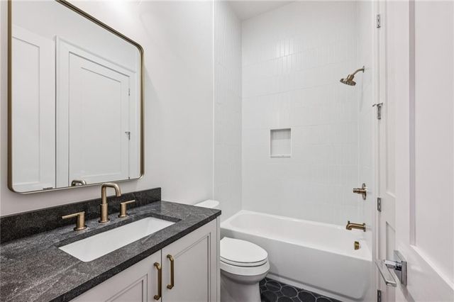 654 Elkmont NE Drive, Atlanta, GA 30306