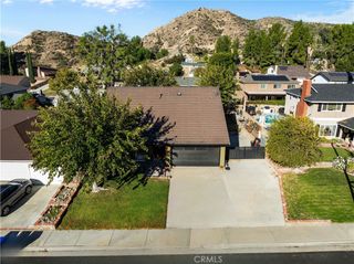 28975 Lotusgarden, Canyon Country, CA 91387