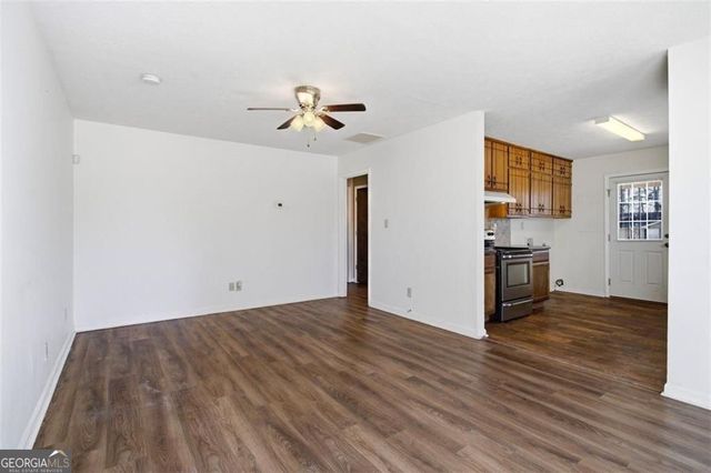 995 NW Sigman Road NW, Conyers, GA 30012