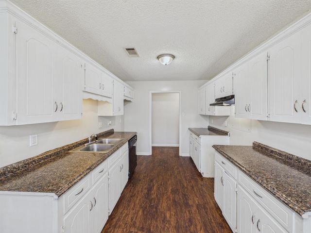 87 Sycamore Circle, Cabot, AR 72023