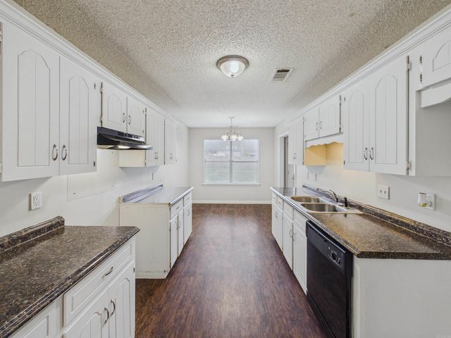87 Sycamore Circle, Cabot, AR 72023