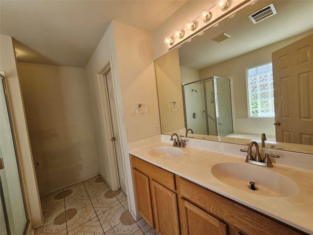 11501 Jim Thorpe LN, Austin, TX 78748