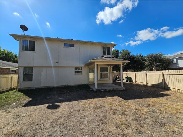 11501 Jim Thorpe LN, Austin, TX 78748