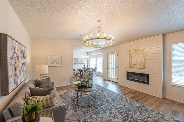 3169 W Mica Street, Fayetteville, AR 72704