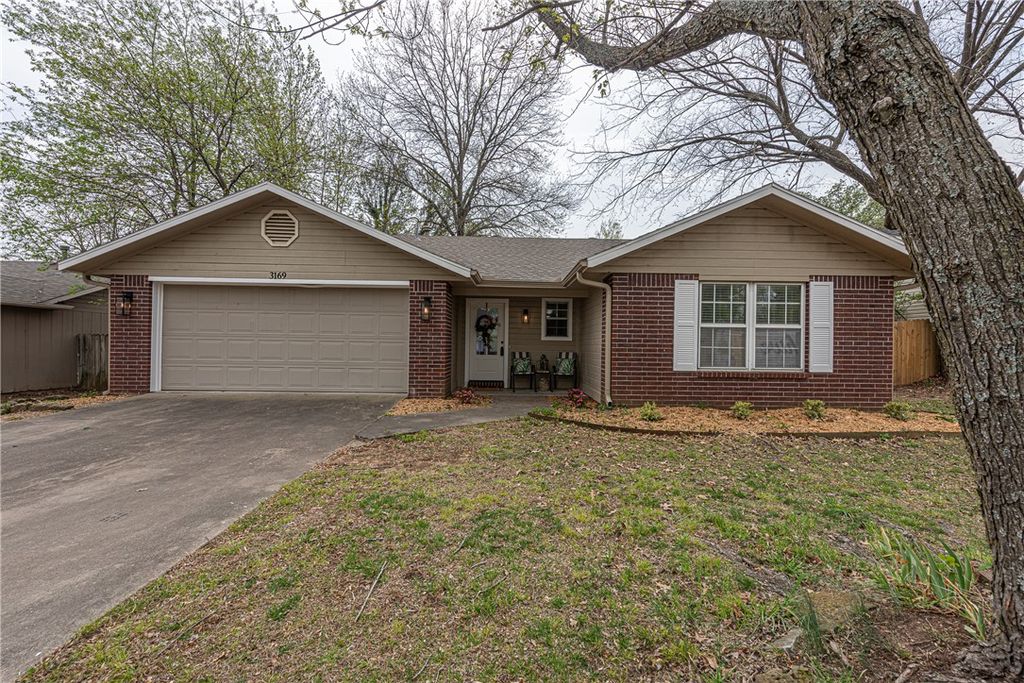3169 W Mica Street, Fayetteville, AR 72704