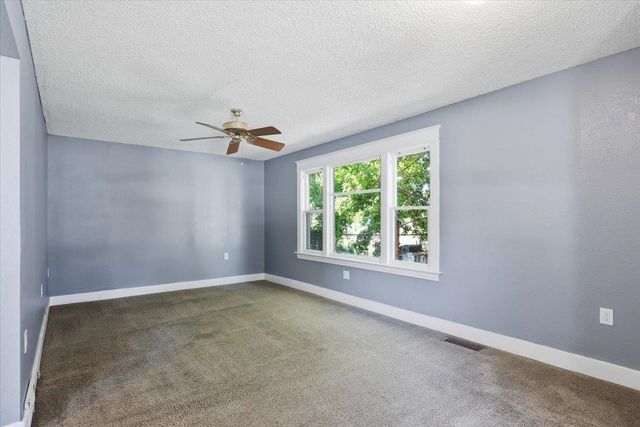 2414 E MISSION Ave, Spokane, WA 99202