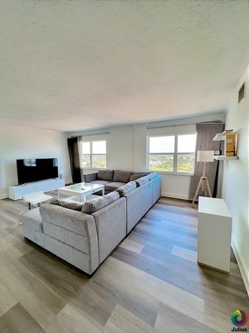 2555 NE 11th Street 809, Fort Lauderdale, FL 33304