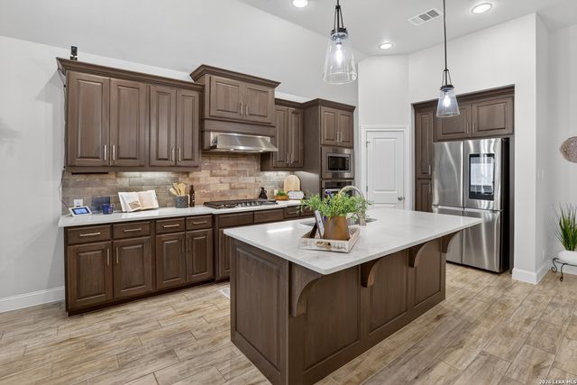 12019 Bailey Hills, San Antonio, TX 78253