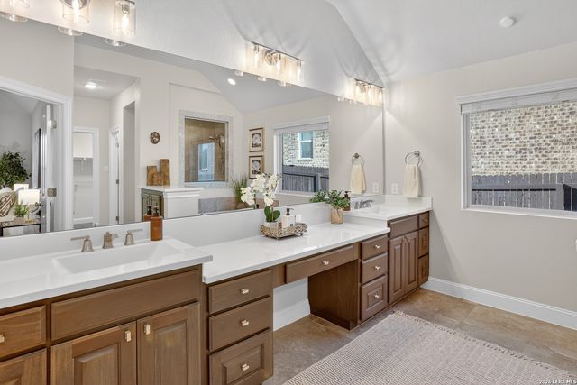 12019 Bailey Hills, San Antonio, TX 78253