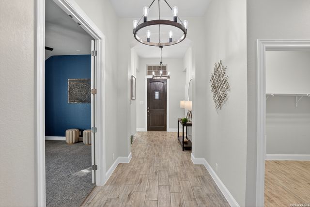 12019 Bailey Hills, San Antonio, TX 78253