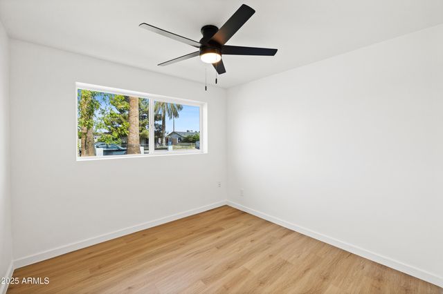 2201 N 29TH Place, Phoenix, AZ 85008