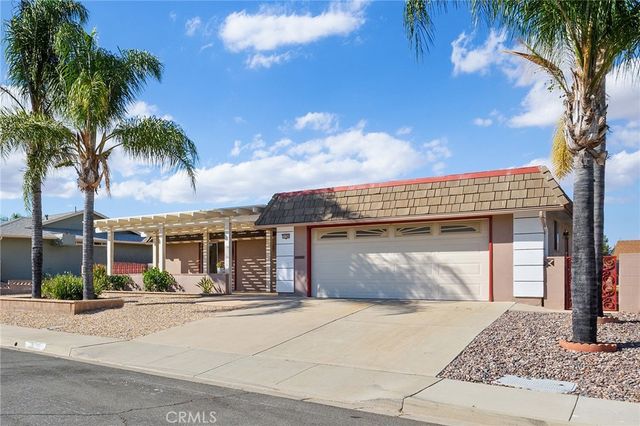 25784 Roanoke, Menifee, CA 92586