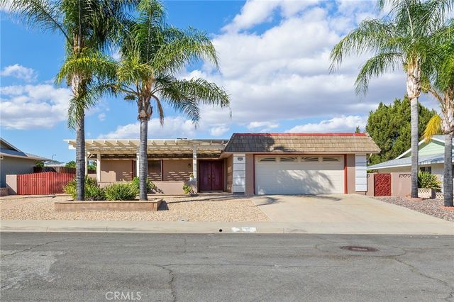 25784 Roanoke, Menifee, CA 92586