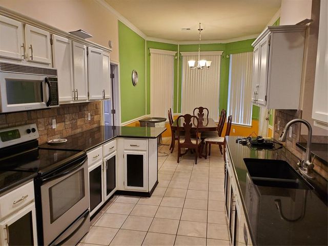 1716 NW 174th Street, Edmond, OK 73012
