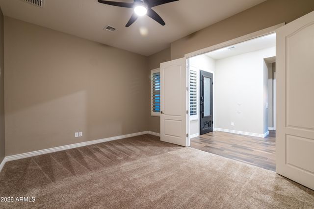 10058 W WHITE FEATHER Lane, Peoria, AZ 85383