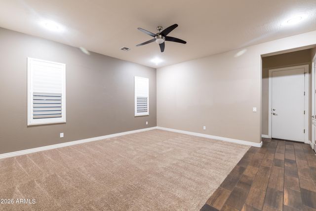 10058 W WHITE FEATHER Lane, Peoria, AZ 85383