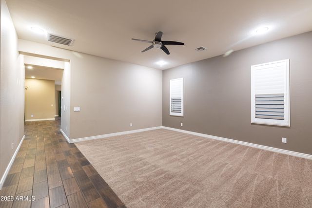 10058 W WHITE FEATHER Lane, Peoria, AZ 85383