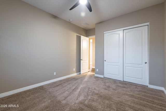 10058 W WHITE FEATHER Lane, Peoria, AZ 85383