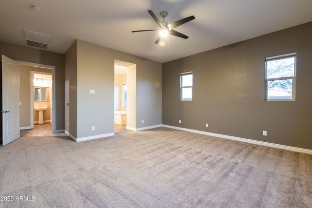 10058 W WHITE FEATHER Lane, Peoria, AZ 85383