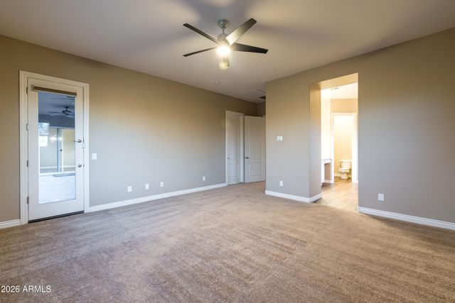 10058 W WHITE FEATHER Lane, Peoria, AZ 85383