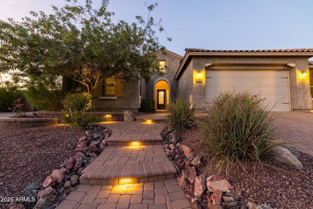 10058 W WHITE FEATHER Lane, Peoria, AZ 85383