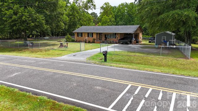 1210 Belwood Lawndale Road, Lawndale, NC 28090